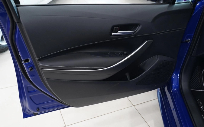 Toyota Corolla cena 148488 przebieg: 1, rok produkcji 2024 z Wałcz małe 301